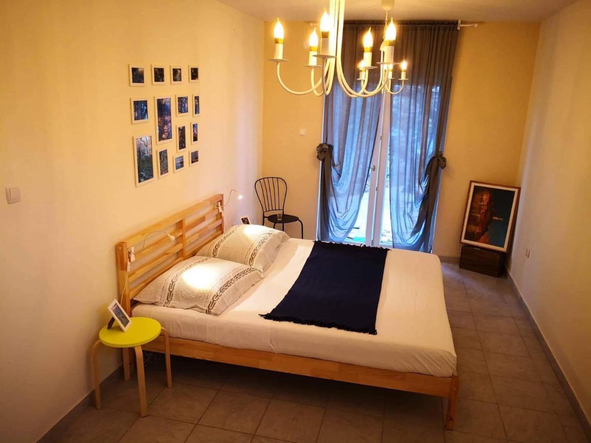 Yellow House Experience Aparthotel Pag Island Kültér fotó